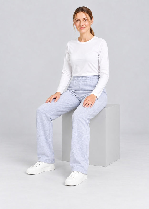 Women’s Straight Leg Fleece Joggers with Pockets – FNT 013